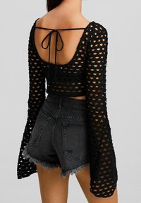 Bershka Neule - black