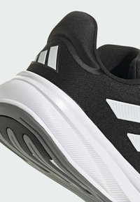 adidas Performance RESPONSE SUPER - Zapatillas running asfalto - core black cloud white core black