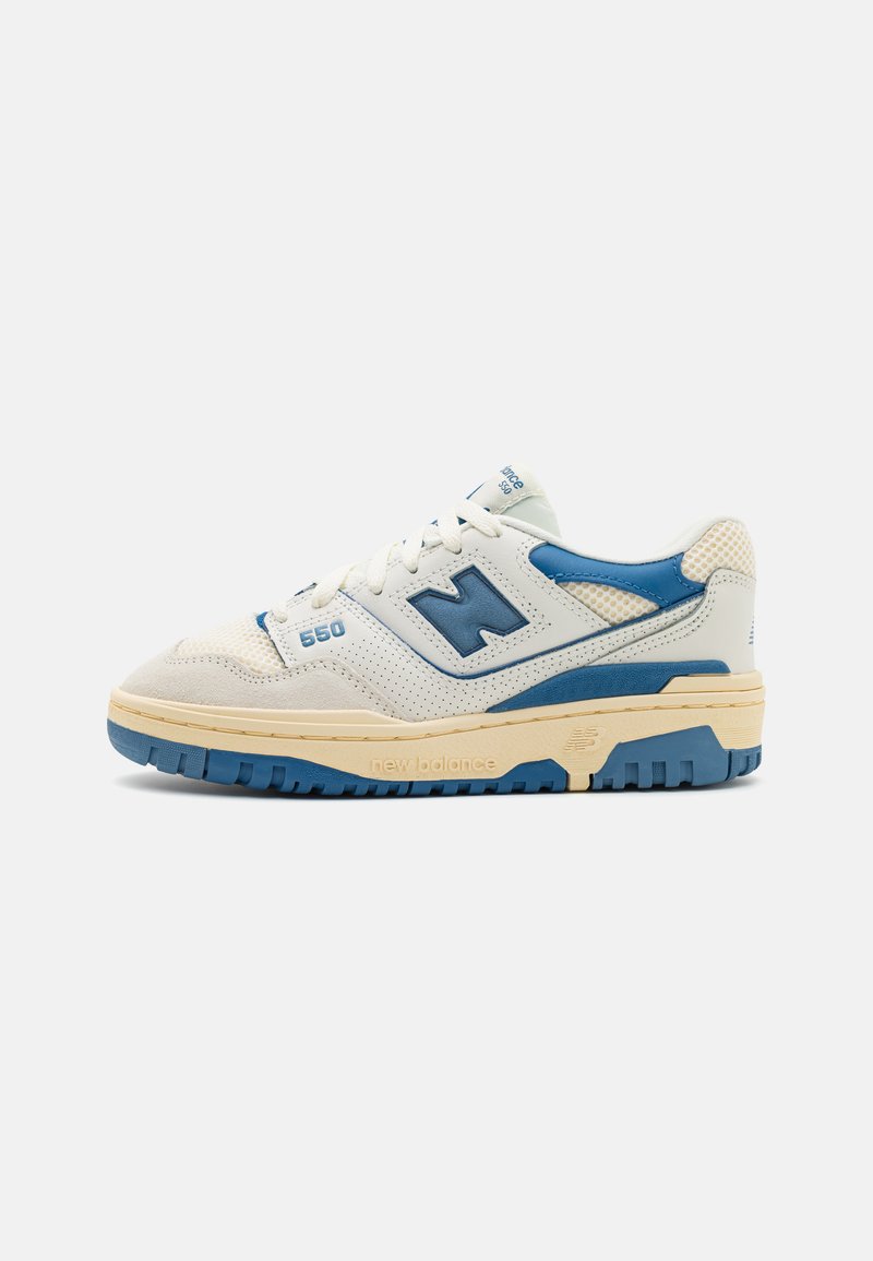 New Balance 550 UNISEX - Sportcipő - off-white/beige/light blue