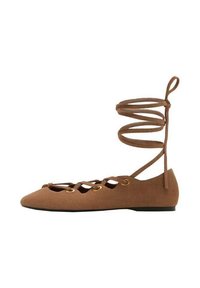WITH CROSSED STRAPS - Varrelliset ballerinat - sand