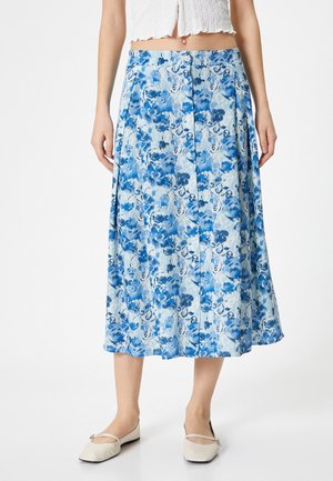 Blaue Blum midi-Rock mit Falten und Knopfleiste, aus leichtem Stoff gefertigt. Hat einen hellblauen Grundton mit dunkleren blauen Blumenmustern.