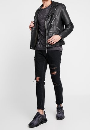 Tigha, Camiseta estampada - black
