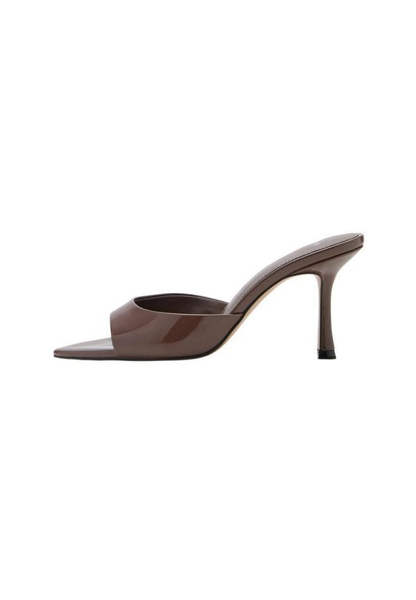 Heeled mules - chocolate