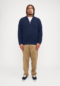 Jack & Jones JPRBLALIAM HALF ZIP  - Strickpullover - naval academy