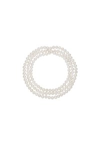 Collana di perle a tre fili con perle bianche rotonde lisce e lucide, disposte a forma circolare.