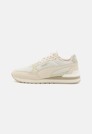 Sneakers - beige