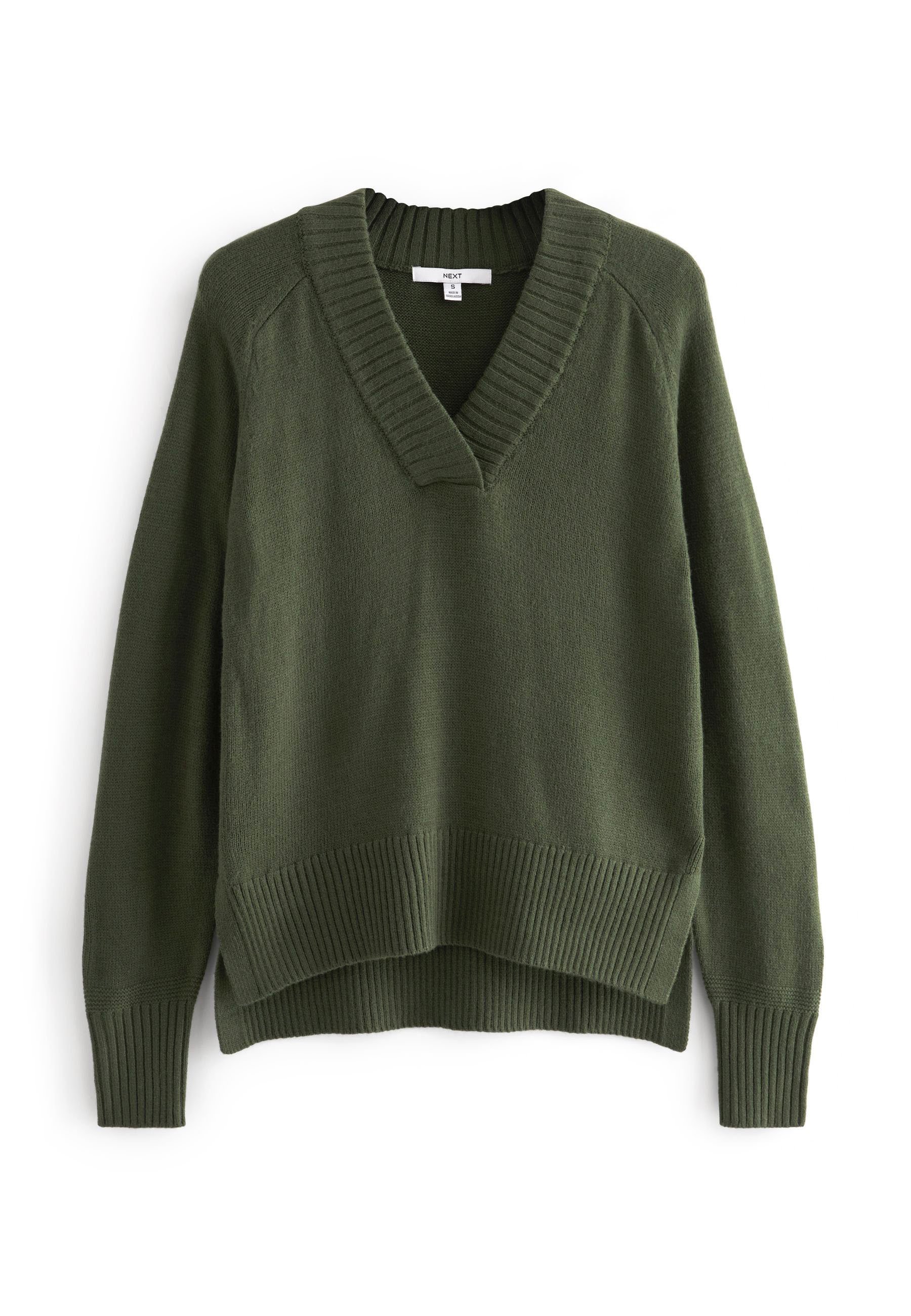 Cosy V-neck sweater