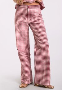 Stradivarius Carousel PantalÃ³n Cuadros Vichy Stradivarius THE-ARE