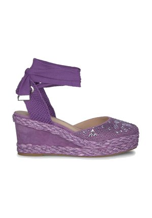 Sandalias con plataforma - morado