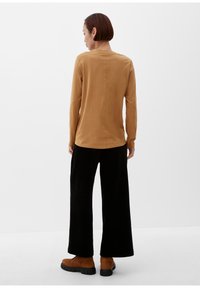 s.Oliver PRINT MIT 3/4 ÄRMELN - Langarmshirt - sandstein