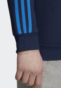 adidas Originals 3-STRIPES CREWNECK SWEATSHIRT - Sweatshirt - blue