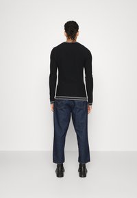 Brave Soul Pullover - black