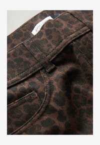 Selected, leopard print