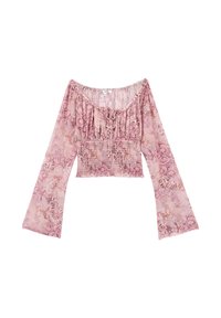 Różowa bluzka z dekoltem na ramionach, ozdobiona wzorem, z długimi rękawami w kształcie dzwonu, elastycznym pasem i wiązaniem z przodu, leżąca na białym tle.