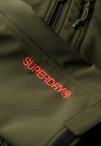 Superdry & Co HOODED TREKKER - Outdoorjas - army khaki