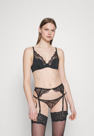 Agent Provocateur REENA - String - black
