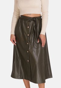 Unausgewählt, khaki