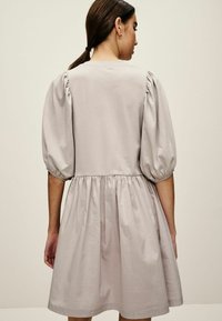 Next PUFF SLEEVE MINI - REGULAR FIT - Trikoomekko - grey
