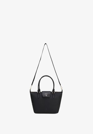 Sac à main noir avec deux poignées supérieures et une longue bandoulière réglable, fermeture zippée et poche avant à rabat avec bouton doré.