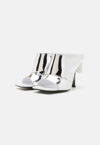 MOSCHINO CIABATTA - Korolliset pistokkaat - argento
