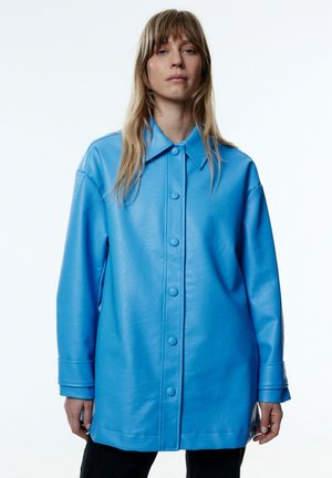 ÜBERGANGS DELORIS - Halflange jas - blau