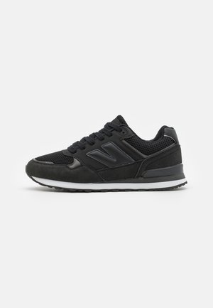 Matalavartiset tennarit - black