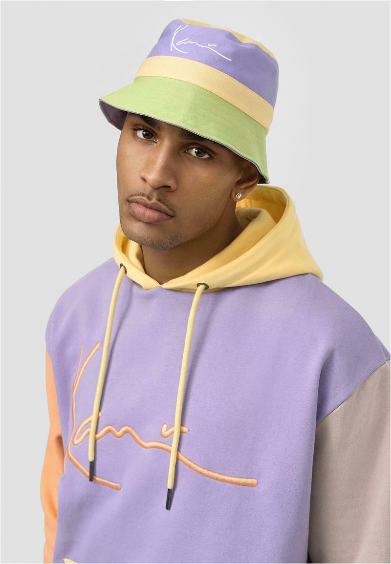 Karl Kani - SIGNATURE REVERSIBLE  - Hat - purple yellow green, Enlarge