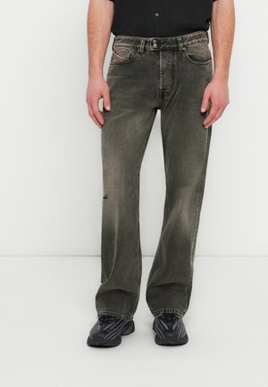 DEEPERRA - Jeans Relaxed Fit - 02