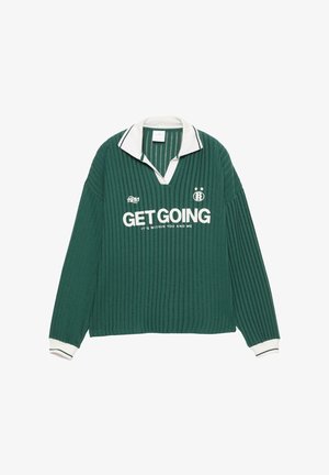 Zelený rebrovaný polo top s dlhým rukávom a bielym golierom a manžetami. Na prednej strane je biely nápis "GET GOING" spolu s logom značky a rokom 1991.