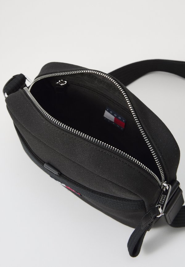 COLLEGIATE SUMMER CAMERA BAG - Cross body bag4