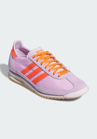adidas Originals SL 72 OG - Treniņu apavi - ice lavender   impact orange   silver violet