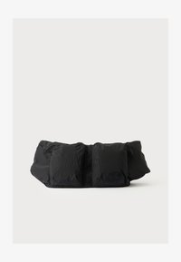 Επιλέχθηκε, black