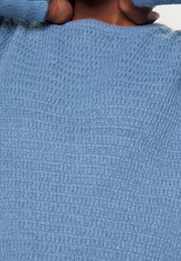 Vero Moda Curve Strickpullover - blue