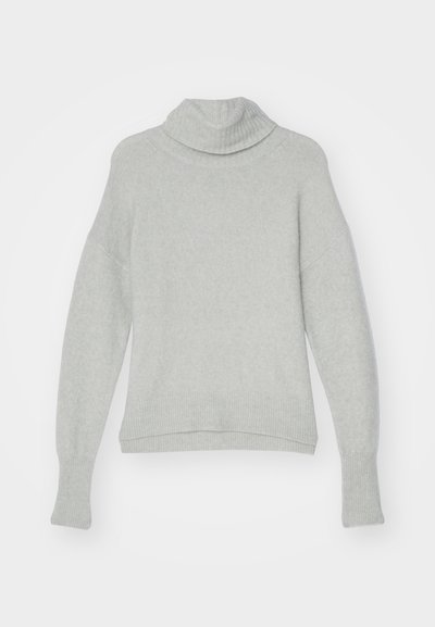 Maglione a collo alto grigio chiaro con colletto e polsini a costine. Tessuto a maglia morbido e testurizzato, spalle cadenti e design rilassato.