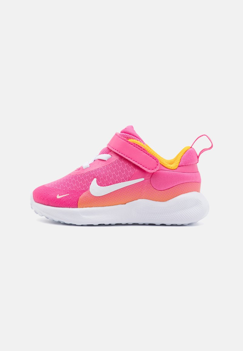 Nike Performance - REVOLUTION 7 UNISEX - Hardloopschoenen competitie - pinksicle/summit white/university gold/arctic orange, Vergroten