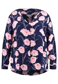 Blusa floreale in tessuto blu scuro con motivi di fiori rosa, dotata di colletto, maniche lunghe e orlo leggermente curvato.