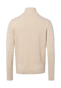 Beige sweater met een hoge kraag, lange mouwen en een zachte, gestructureerde stof. De achterkant heeft een effen ontwerp zonder extra versieringen.