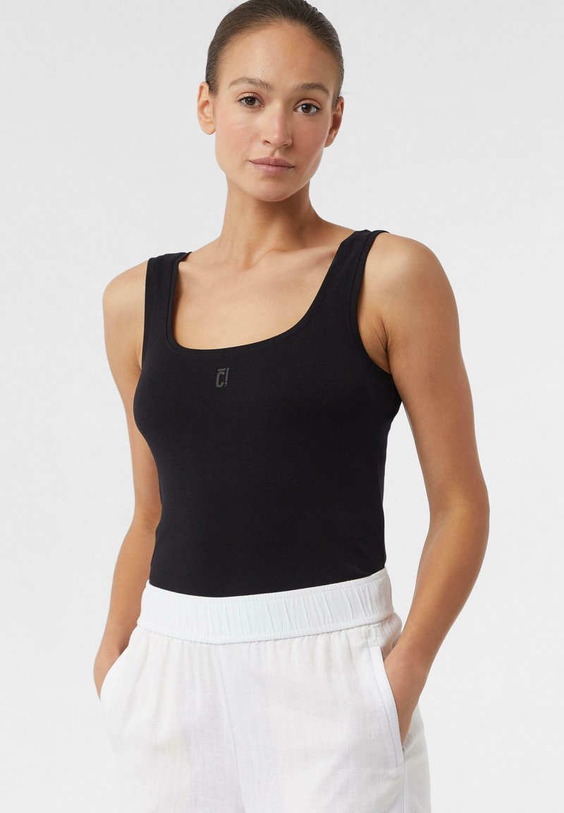 comma casual identity Top - schwarz