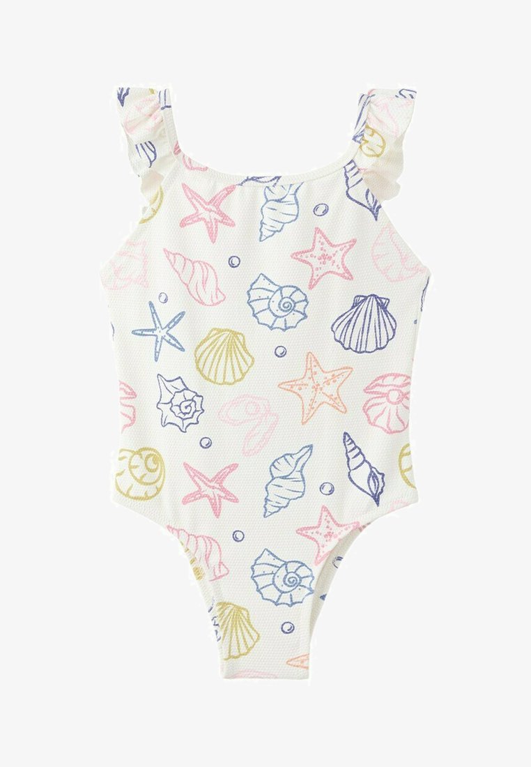 Costume da bagno bianco per bambini con spalline arricciate, decorato con motivi di conchiglie colorate e stelle marine in rosa, blu e giallo.