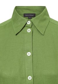 Groene linnen overhemd met een puntige kraag, voorzien van witte knopen en contrasterende groene stiknaden langs de sluiting. Etiket zegt "Franco Callegari."