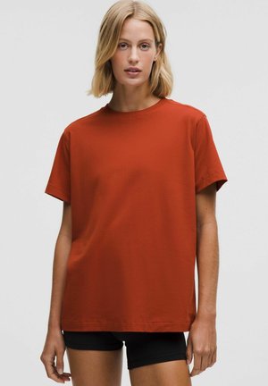All Yours - Basic T-shirt - autumn rust
