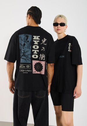 YOURTURN by Zalando UNISEX - T-shirts print - black