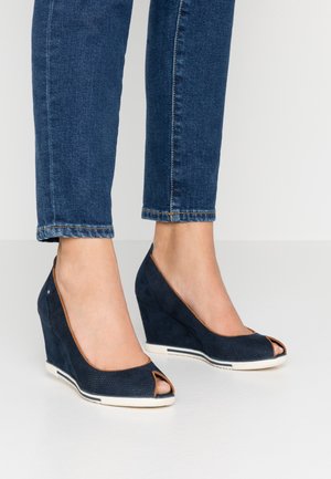 Marco Tozzi Obuwie bez palców