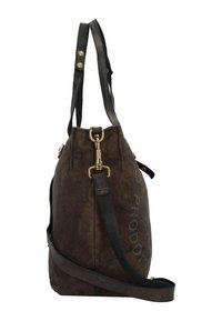 Bolso de ante marrón con asas de cuero en contraste, herrajes en tono dorado y una correa ajustable. Presenta un estampado de logo lateral y una textura suave.