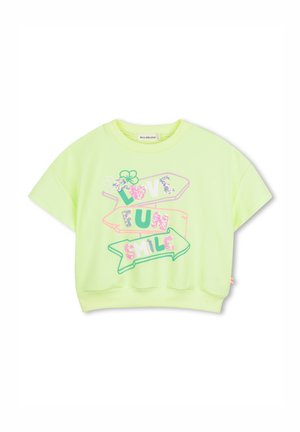 Heldere neongele cropped sweatshirt met korte mouwen. Voorzien van meerkleurige tekst "LOVE," "FUN" en "SMILE" op decoratieve banners.