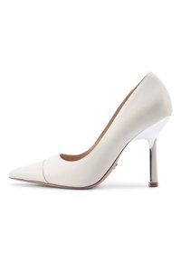 White leather high-heeled shoe with pointed toe, smooth finish, and metallic silver stiletto heel. Minimal design with a low-cut vamp.