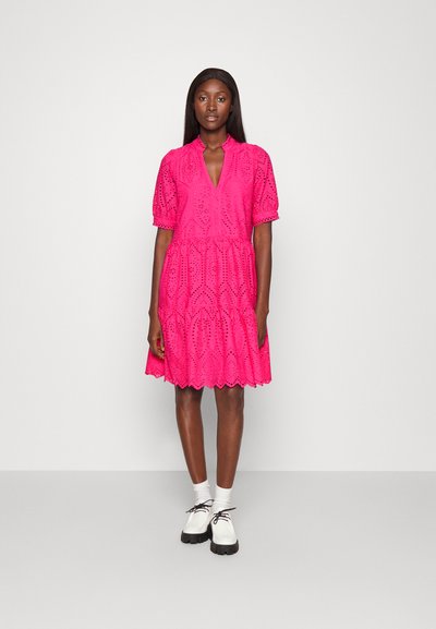 Yasholi Midi Dress Raspberry