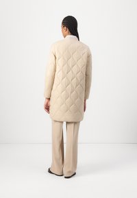 JOOP! CARLA - Vinterkåpe / -frakk - pastel brown