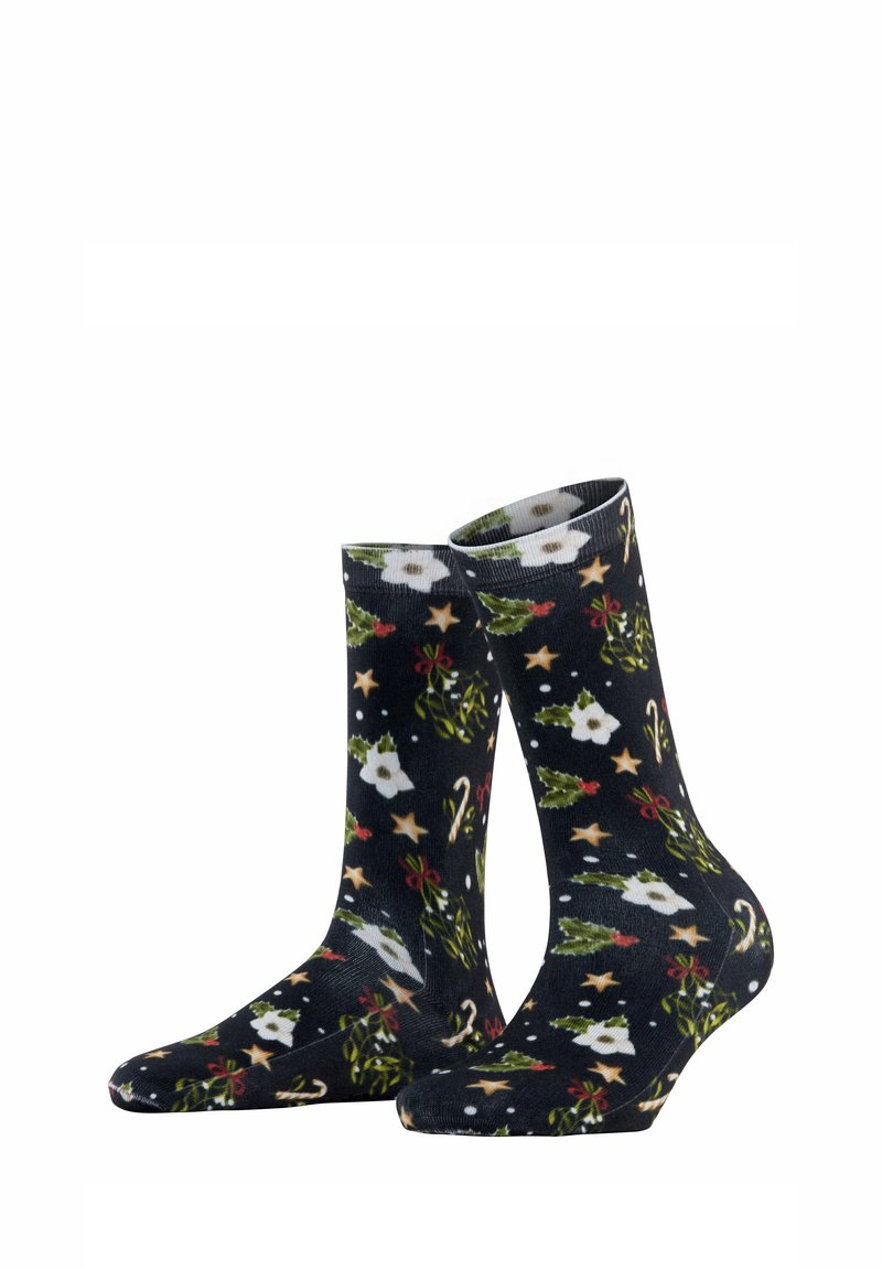 Czarne skarpetki w kwiatowy wzór z motywami świątecznymi, zawierające białe kwiaty, czerwone kokardy, jemiołę i gwiazdy. Wykonane z miękkiego, elastycznego materiału.