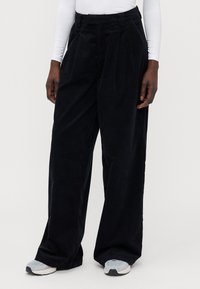 ONLY Tall ONLSVEA NESSA CORD WIDE  - Bukse - black